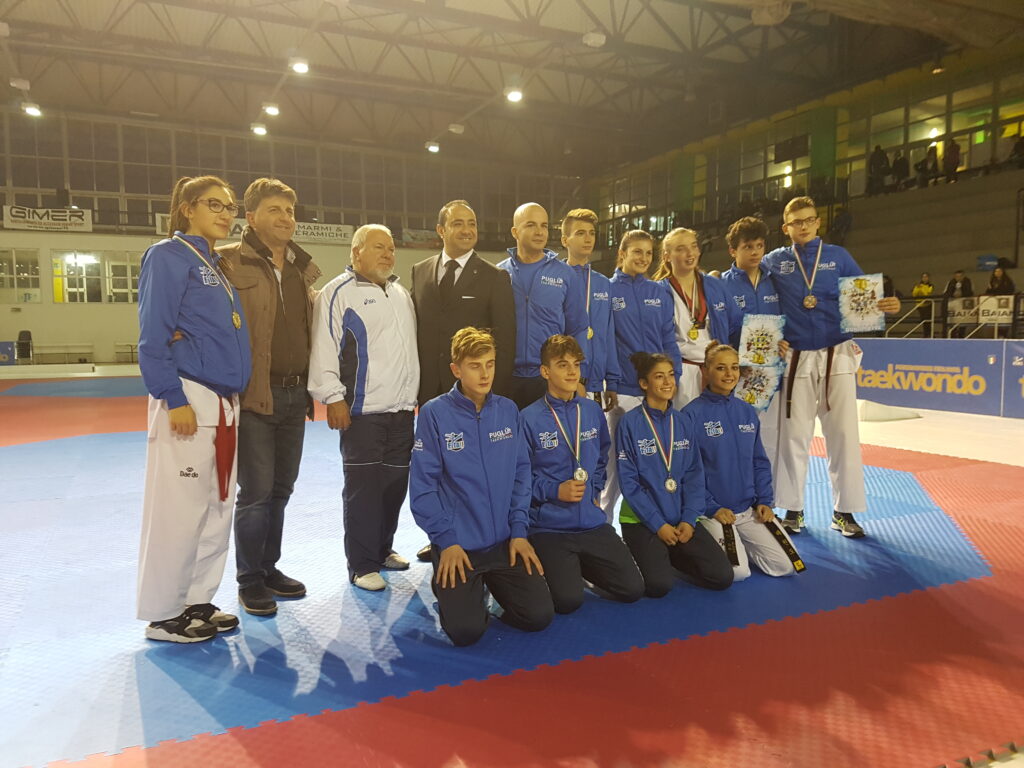Riccardo con la squadra regionale Puglia al termine della competizione a squadre regionali