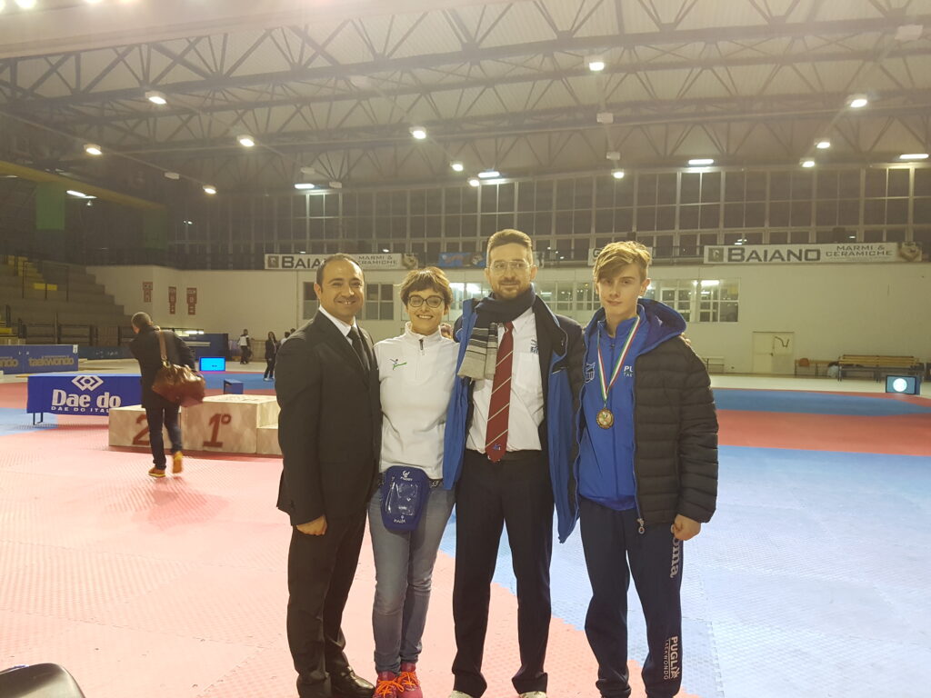 Riccardo con i Maestri e con il Presidente Regionale Dott. Arch. Martino Montanaro